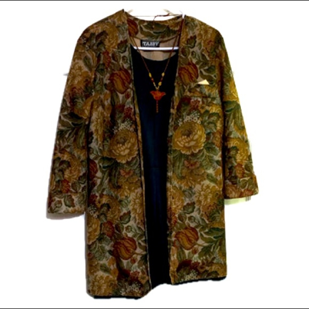 CCO! Tabby Floral Blazer Jacket Polyester, vintage floral, excellent condition